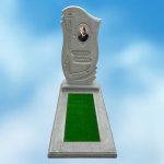 Памятник из мраморной крошки фигурный эконом